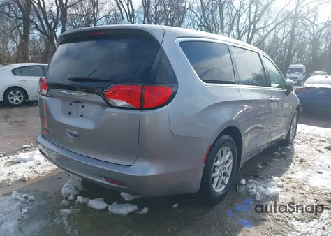 2017 Chrysler Pacifica Touring из США, поврежденный, VIN 2C4RC1DG0HR747952